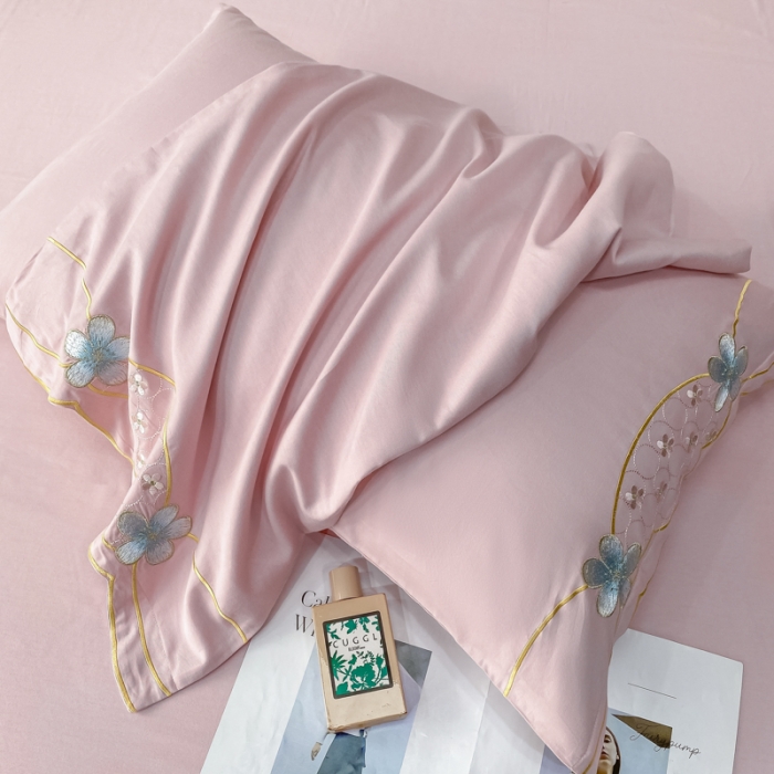 91家纺网 家纺一手货源 找家纺 安妮 2022新款全棉刺绣四件套 花颜悦色-粉