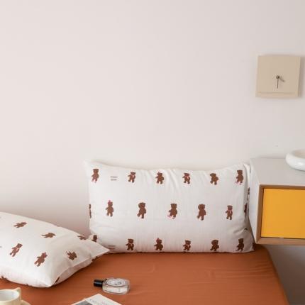 91家纺网 家纺一手货源 找家纺 8小时家纺 2022新款全棉双层纱单枕套 围巾熊