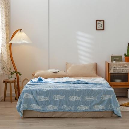 91家纺网 家纺一手货源 找家纺 雯雨 2022新款四层加厚纱布毛巾被 年年有鱼兰