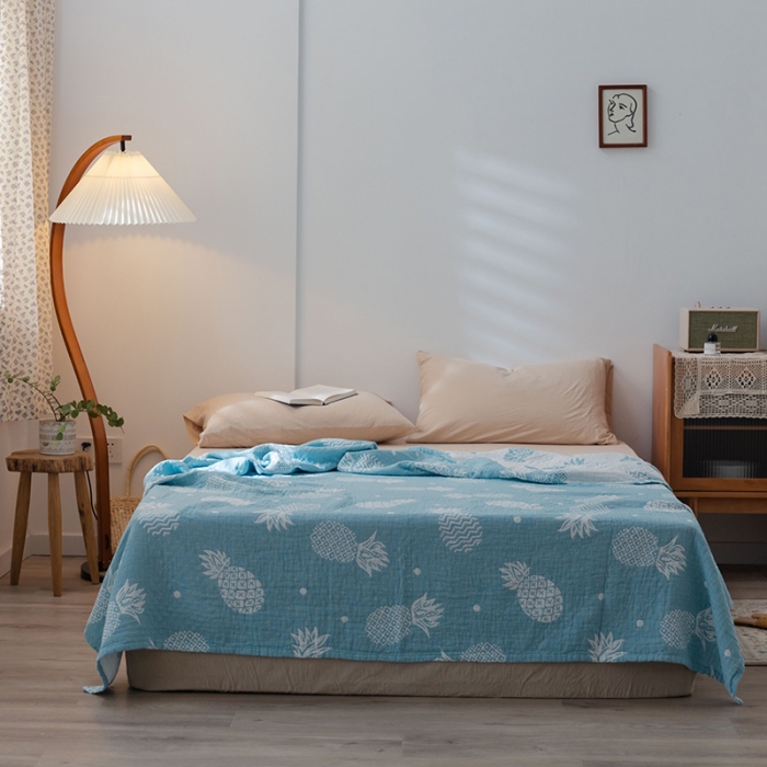 91家纺网 家纺一手货源 找家纺 雯雨 2022新款四层加厚纱布毛巾被 菠萝兰