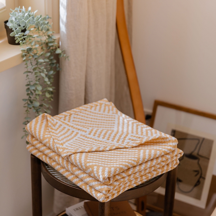 91家纺网 家纺一手货源 找家纺 雯雨 2022新款四层加厚纱布毛巾被 珠帘黄