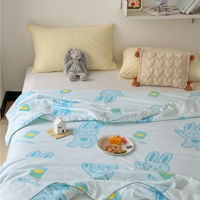 91家纺网 家纺一手货源 找家纺 棉眠 2022新款13070全棉卡通系列夏被 兔兔柠檬茶