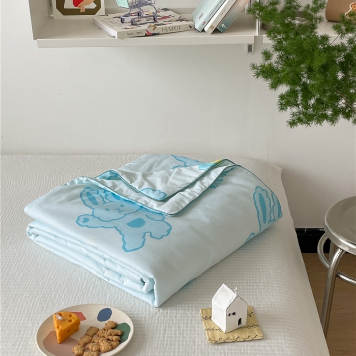 91家纺网 家纺一手货源 找家纺 棉眠 2022新款13070全棉卡通系列夏被 兔兔柠檬茶