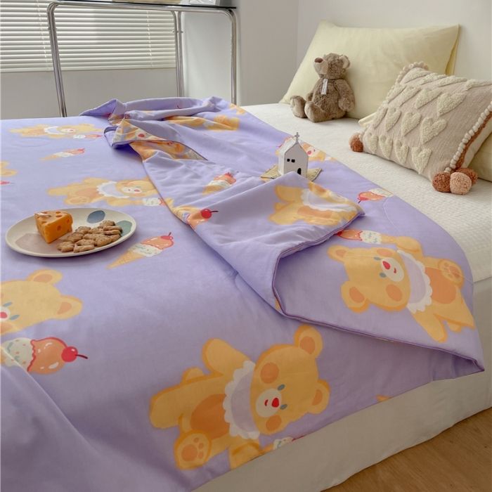 91家纺网 家纺一手货源 找家纺 棉眠 2022新款13070全棉卡通系列夏被 小熊冰淇淋