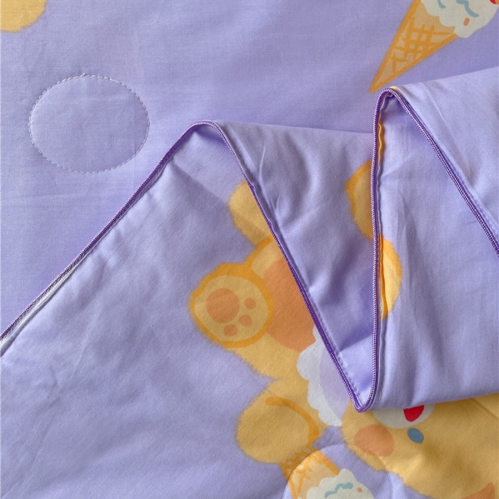 91家纺网 家纺一手货源 找家纺 棉眠 2022新款13070全棉卡通系列夏被 小熊冰淇淋