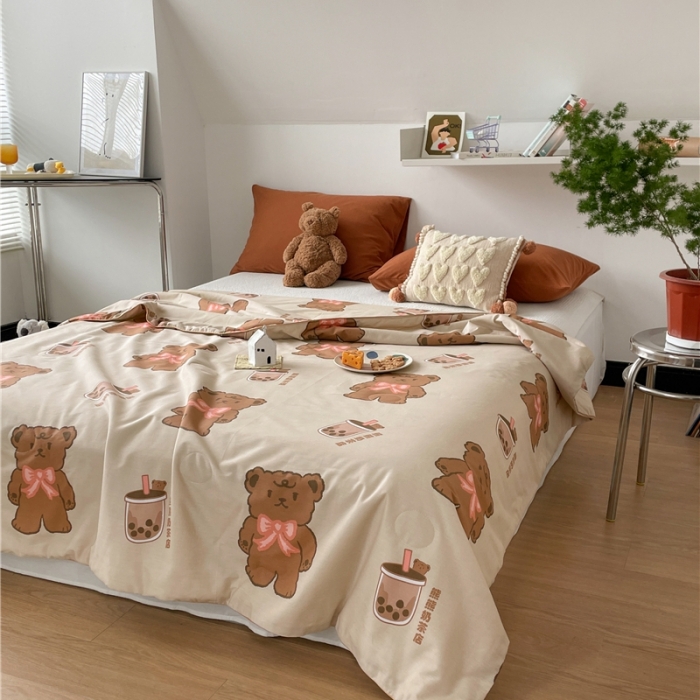 91家纺网 家纺一手货源 找家纺 棉眠 2022新款13070全棉卡通系列夏被 熊熊奶茶