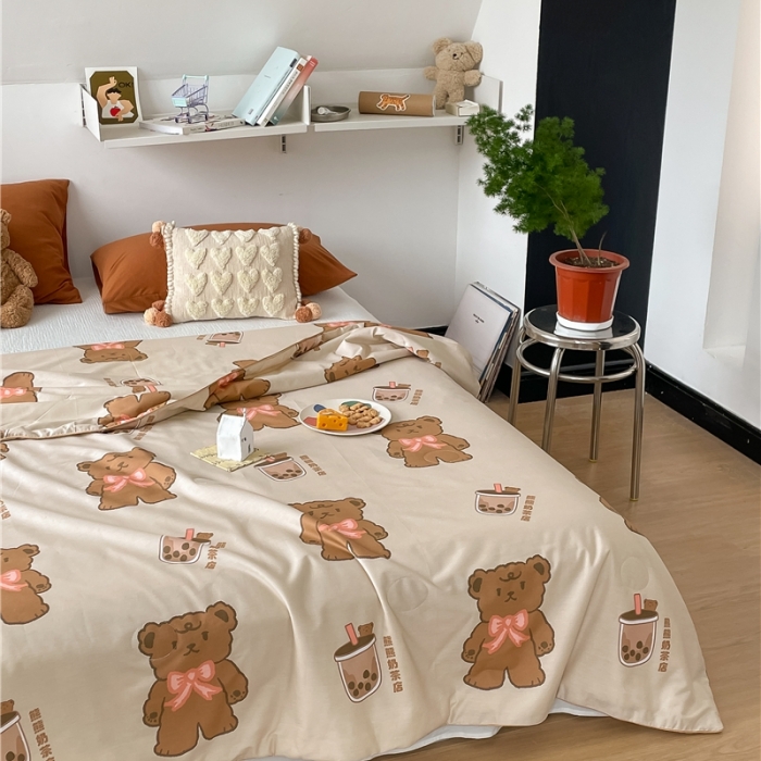 91家纺网 家纺一手货源 找家纺 棉眠 2022新款13070全棉卡通系列夏被 熊熊奶茶