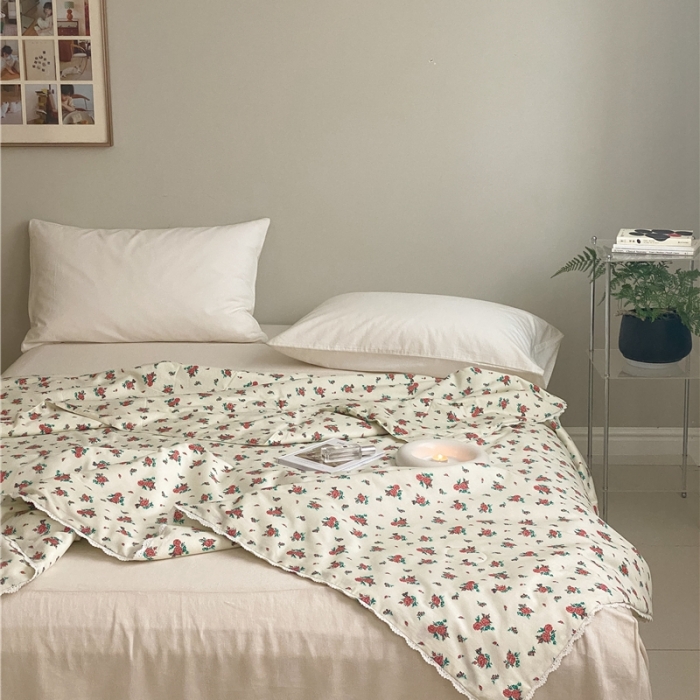 91家纺网 家纺一手货源 找家纺 棉眠 2022新款13070全棉碎花系列夏被 安妮假日