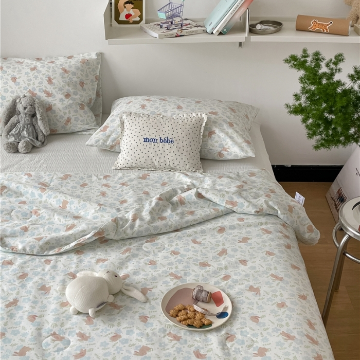 91家纺网 家纺一手货源 找家纺 棉眠 2022新款13070全棉碎花系列夏被 月小野