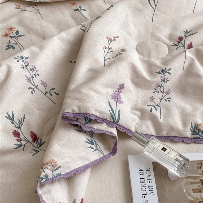 91家纺网 家纺一手货源 找家纺 棉眠 2022新款13070全棉碎花系列夏被 紫藤