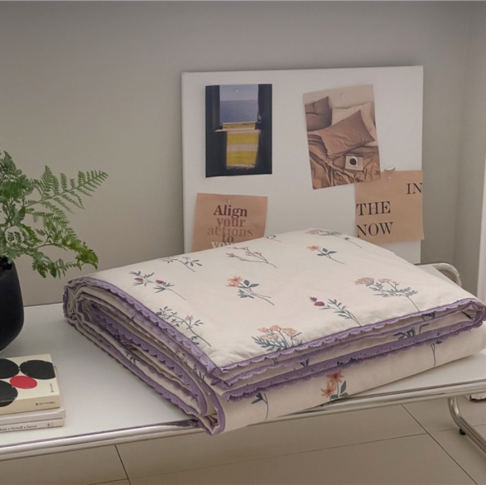 91家纺网 家纺一手货源 找家纺 棉眠 2022新款13070全棉碎花系列夏被 紫藤
