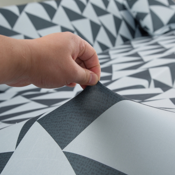 91家纺网 家纺一手货源 找家纺 兴妮雅家纺 2022新款贵妃风格沙发套 灰调三角形