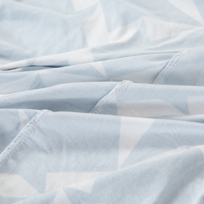 91家纺网 家纺一手货源 找家纺 兴妮雅家纺 2022新款贵妃风格沙发套 克莱因蓝格