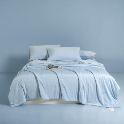 91家纺网 家纺一手货源 找家纺 2023新款-A类针织冰点凉感丝夏被可配3件套4件套 月光蓝