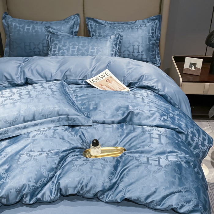 91家纺网 家纺一手货源 找家纺 遇见家居 2022水洗磨毛亲肤棉贡缎提花四件套-柏林-宾利蓝