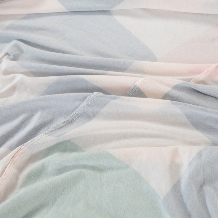 91家纺网 家纺一手货源 找家纺 兴妮雅家纺 2022新款四季款坐垫套 多彩方格