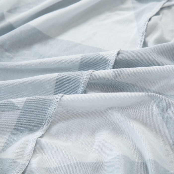 91家纺网 家纺一手货源 找家纺 兴妮雅 2022新款贵妃风格组合全包沙发套 灰调三角形