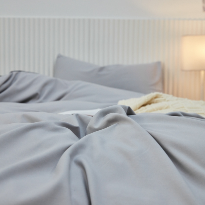 91家纺网 家纺一手货源 找家纺 乐居坊 2023新款纯色忆丝棉四件套 香菲-米灰＋灰