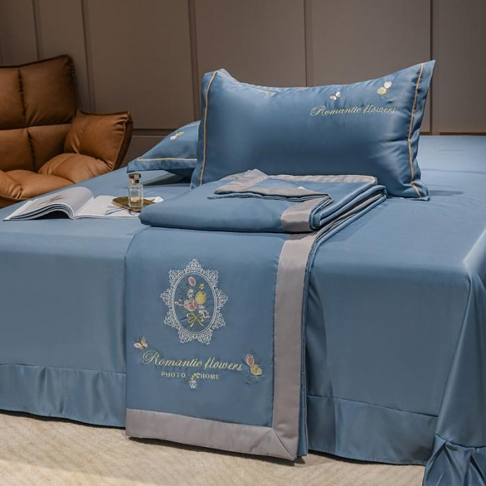 91家纺网 家纺一手货源 找家纺 苏东来2022居里花卉水洗真丝夏被四件套冰天丝刺绣夏凉空调被 盛开湖蓝