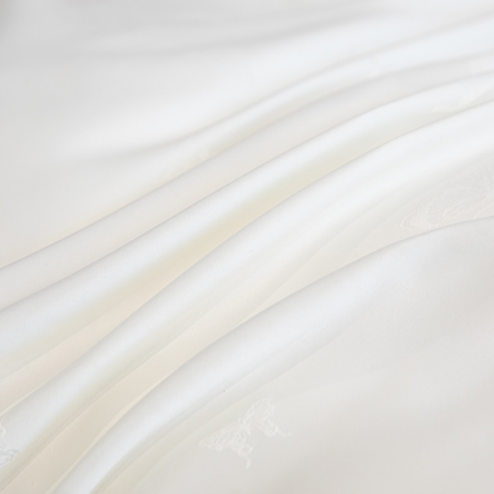 91家纺网 家纺一手货源 找家纺 涵宸 2022新款提花刺绣四件套 花花世界-米白