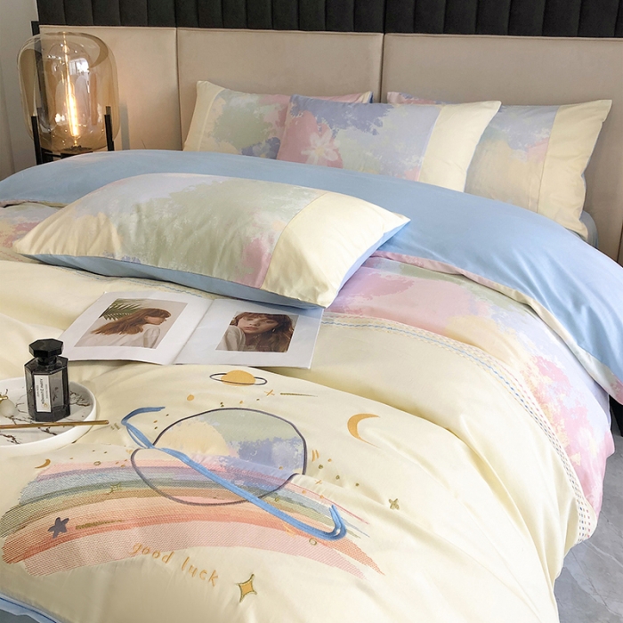 91家纺网 家纺一手货源 找家纺 澳梵 2022新款时尚轻奢全棉刺绣贴布绣四件套 幻彩星球