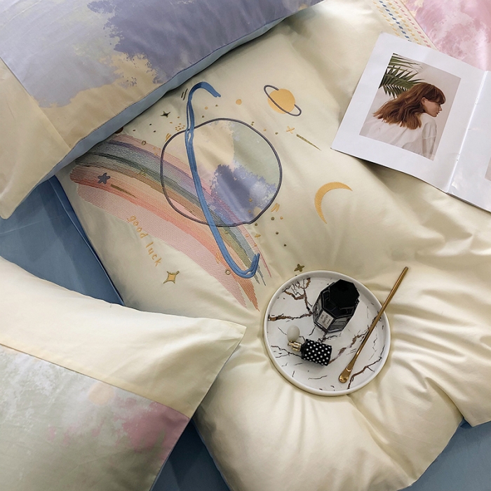 91家纺网 家纺一手货源 找家纺 澳梵 2022新款时尚轻奢全棉刺绣贴布绣四件套 幻彩星球