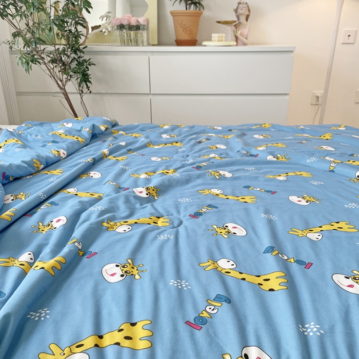 91家纺网 家纺一手货源 找家纺 千朵 2022新款全棉13372大豆夏被 可爱小鹿