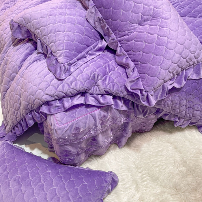 91家纺网 家纺一手货源 找家纺 畅销被业 2022网红款水晶绒绗缝床裙绗缝被套款四件套法莱绒 紫雪青