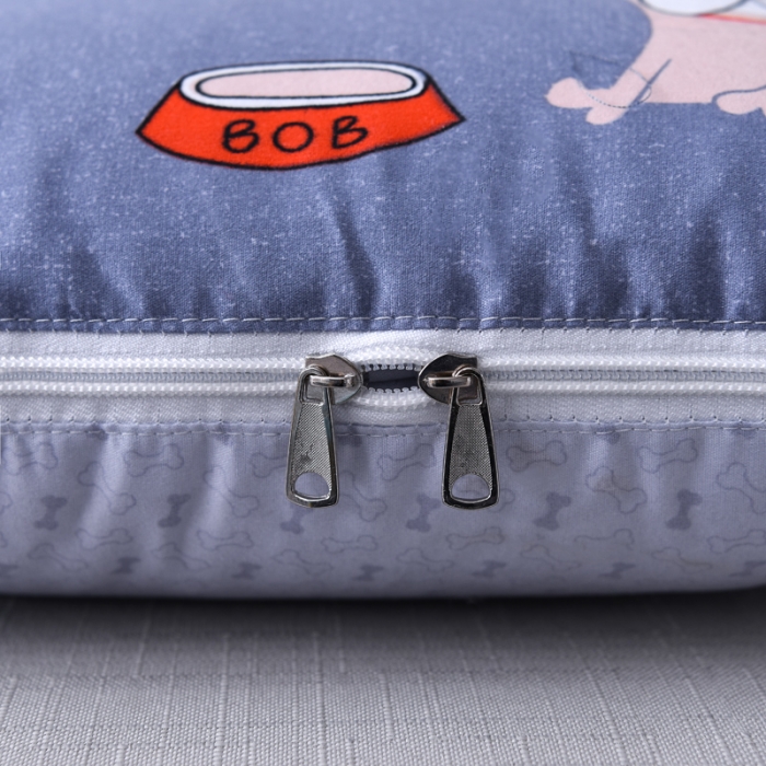 91家纺网 家纺一手货源 找家纺 阳光依佰抱枕被 2022新款韩舒棉多功能印花抱枕被 笨笨狗