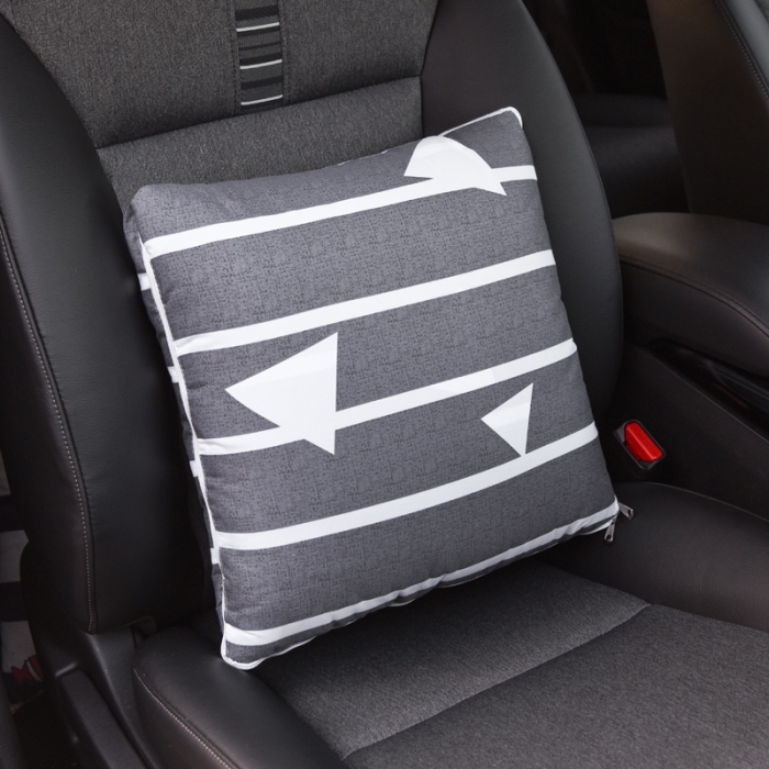 91家纺网 家纺一手货源 找家纺 阳光依佰抱枕被 2022新款韩舒棉多功能印花抱枕被 几何三角