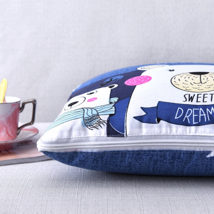 91家纺网 家纺一手货源 找家纺 阳光依佰抱枕被 2022新款韩舒棉多功能印花抱枕被 云朵熊