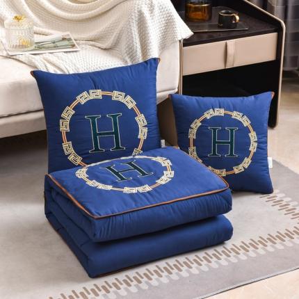 91家纺网 家纺一手货源 找家纺 （总）阳光依佰抱枕被 2022新款磨毛回纹刺绣靠枕靠垫抱枕被