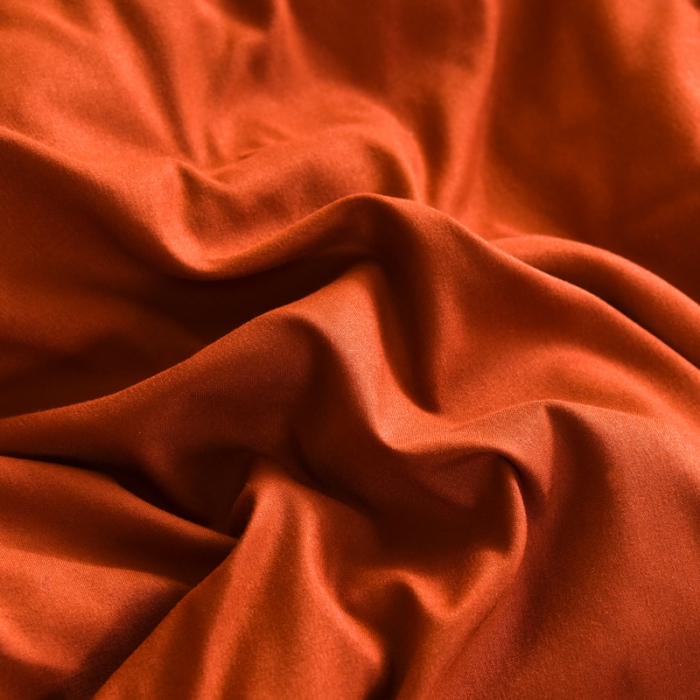 91家纺网 家纺一手货源 找家纺 阳光依佰抱枕被 2022新款磨毛回纹刺绣靠枕靠垫抱枕被 艾玛橙