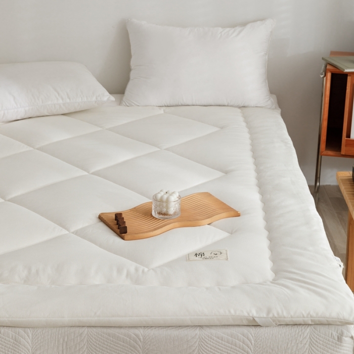 91家纺网 家纺一手货源 找家纺 棉造家居 2022新款新疆棉棉花床褥床垫 白色