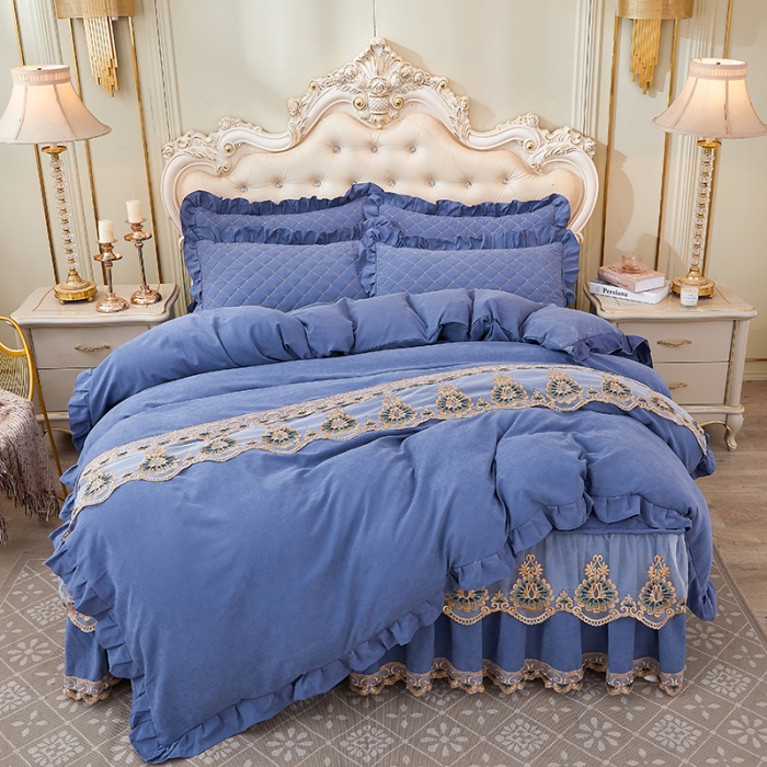 91家纺网 家纺一手货源 找家纺 屹成家纺 2024新款天竺棉夹棉床裙四件套 格调蓝