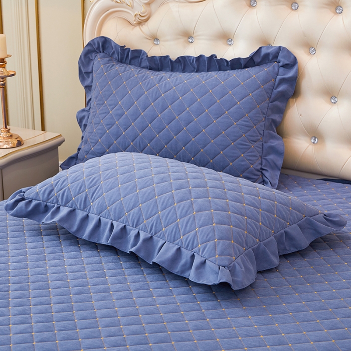 91家纺网 家纺一手货源 找家纺 屹成家纺 2024新款天竺棉夹棉床裙四件套 格调蓝