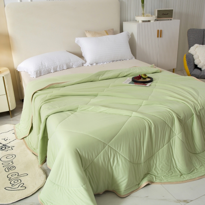 91家纺网 家纺一手货源 找家纺 一条棉被 2022新款针织棉夏被 果绿