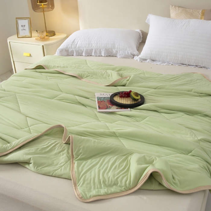 91家纺网 家纺一手货源 找家纺 一条棉被 2022新款针织棉夏被 果绿