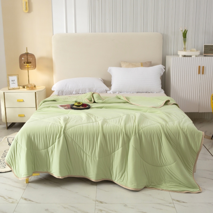 91家纺网 家纺一手货源 找家纺 一条棉被 2022新款针织棉夏被 果绿