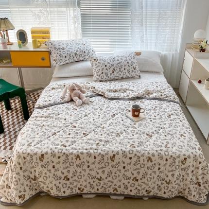 91家纺网 家纺一手货源 找家纺 昔可 2022新款包边牛奶丝针织夏被 小松鼠