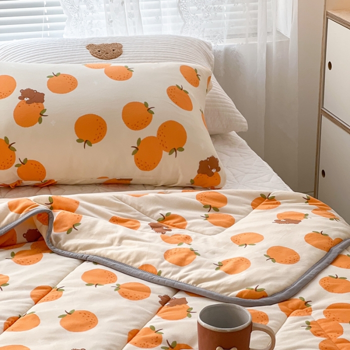 91家纺网 家纺一手货源 找家纺 （总）昔可 2022新款卡通包边牛奶丝针织夏被