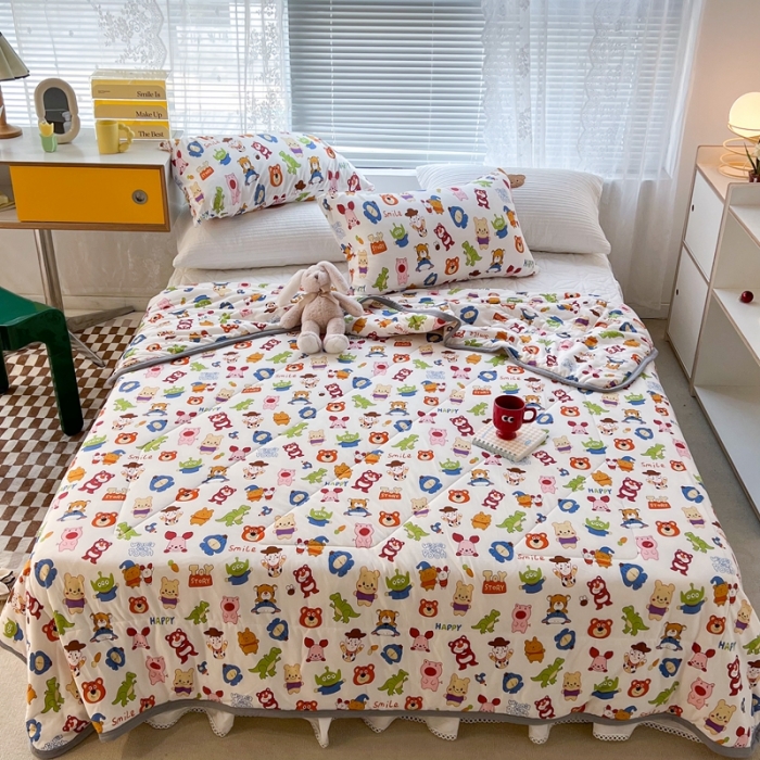 91家纺网 家纺一手货源 找家纺 昔可 2022新款包边牛奶丝针织夏被 小乐园