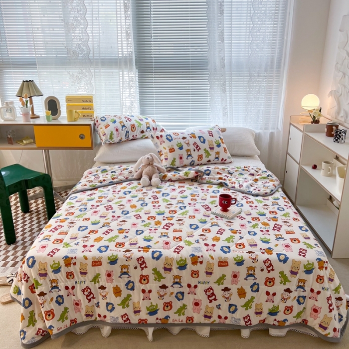 91家纺网 家纺一手货源 找家纺 昔可 2022新款包边牛奶丝针织夏被 小乐园