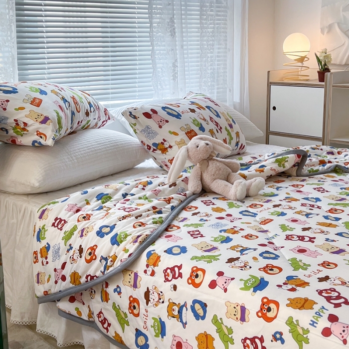 91家纺网 家纺一手货源 找家纺 昔可 2022新款包边牛奶丝针织夏被 小乐园