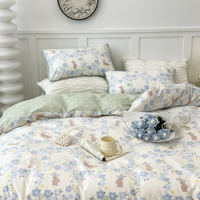 91家纺网 家纺一手货源 找家纺 昔可 2022新款全棉梦幻花园系列印花四件套 朵拉兔