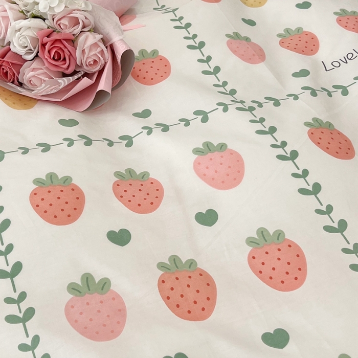 91家纺网 家纺一手货源 找家纺 昔可 2022新款全棉梦幻花园系列印花四件套 恋夏草莓