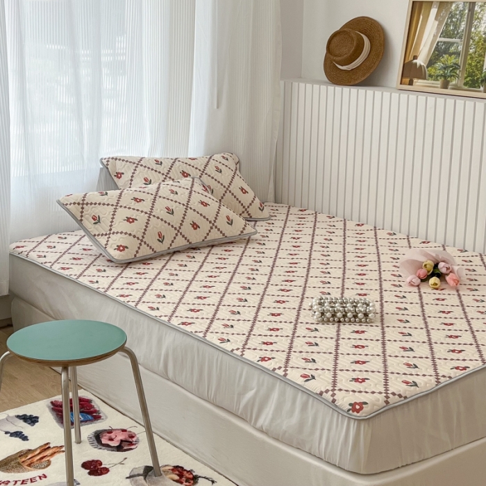 91家纺网 家纺一手货源 找家纺 昔可 2022新款ins风小清新床笠款乳胶凉席三件套 床笠款-菱形小花-红