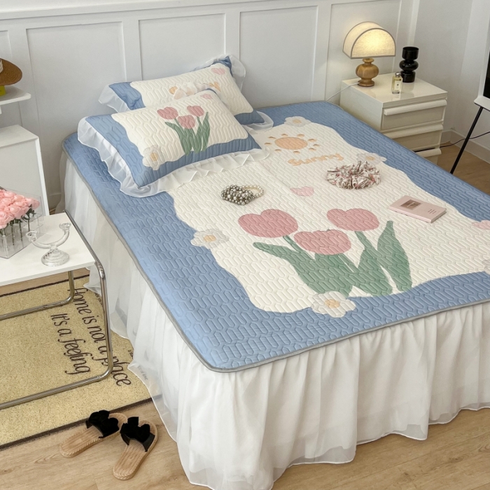 91家纺网 家纺一手货源 找家纺 昔可 2022新款ins风小清新床裙款乳胶凉席三件套 床裙款-夏日郁金香