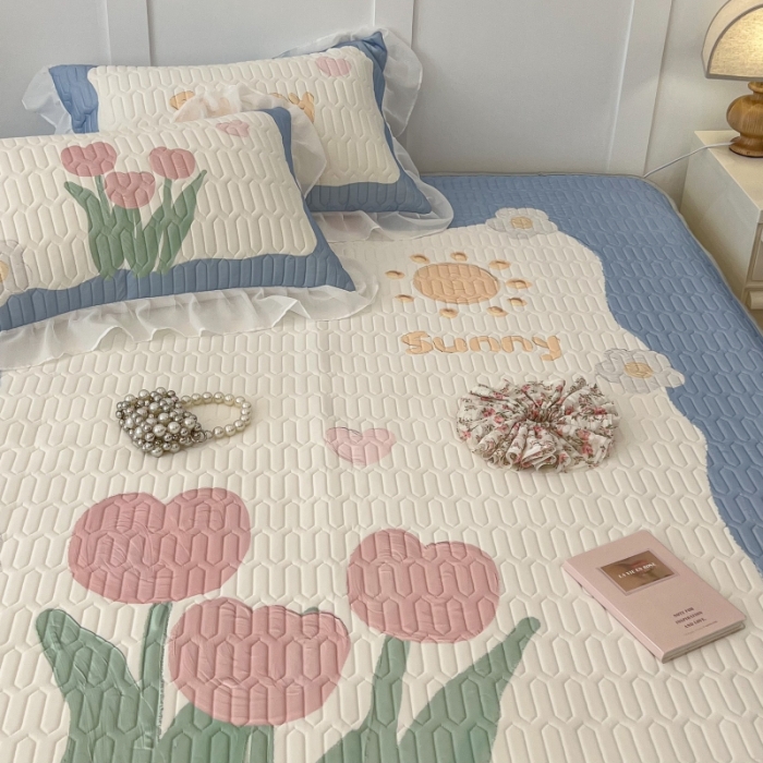 91家纺网 家纺一手货源 找家纺 昔可 2022新款ins风小清新床裙款乳胶凉席三件套 床裙款-夏日郁金香