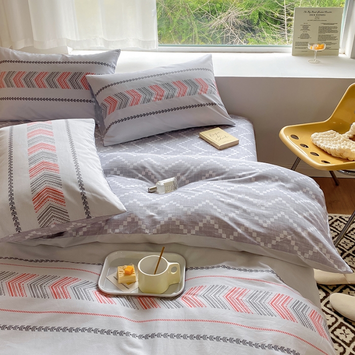 91家纺网 家纺一手货源 找家纺 田野 2022新款13372全棉小清新印花四件套 浮光